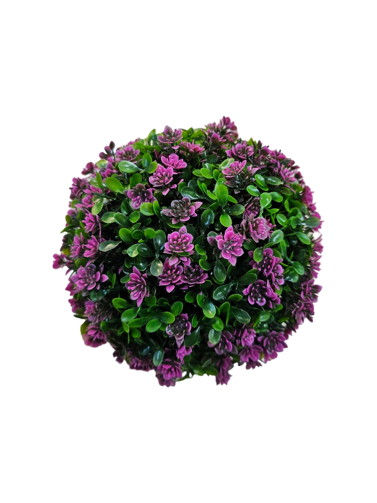 Green ball in the middle.