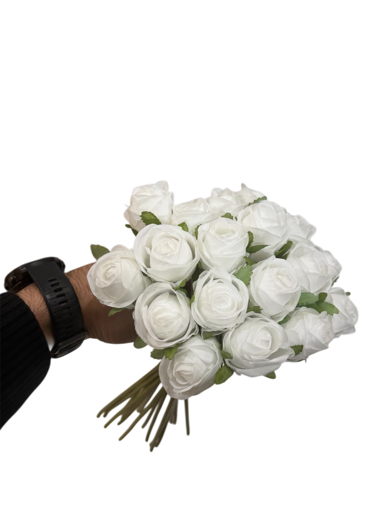 وردة بيضاء 18 رأس