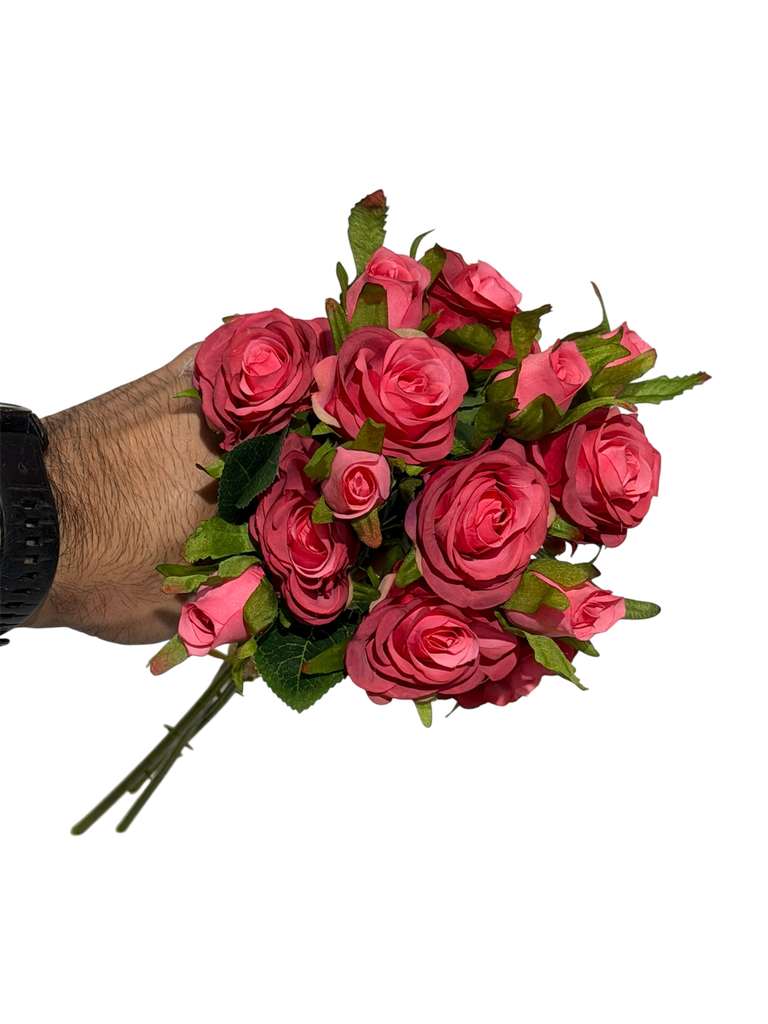 وردة صغيرة وردية