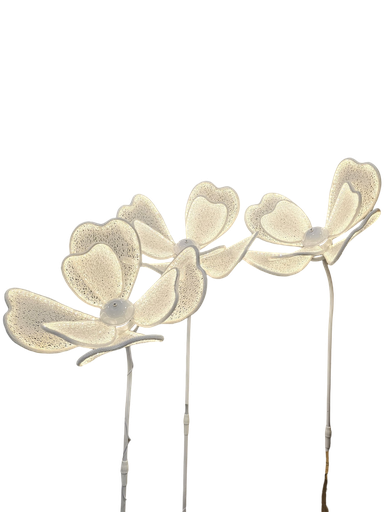 flowers stand décor